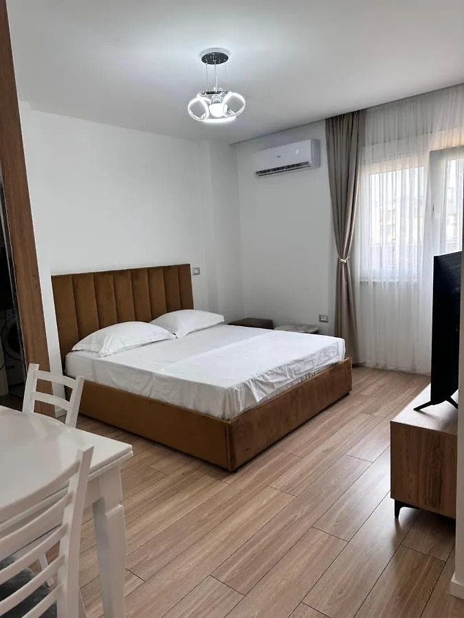 Studio City Center Tirana Apartament